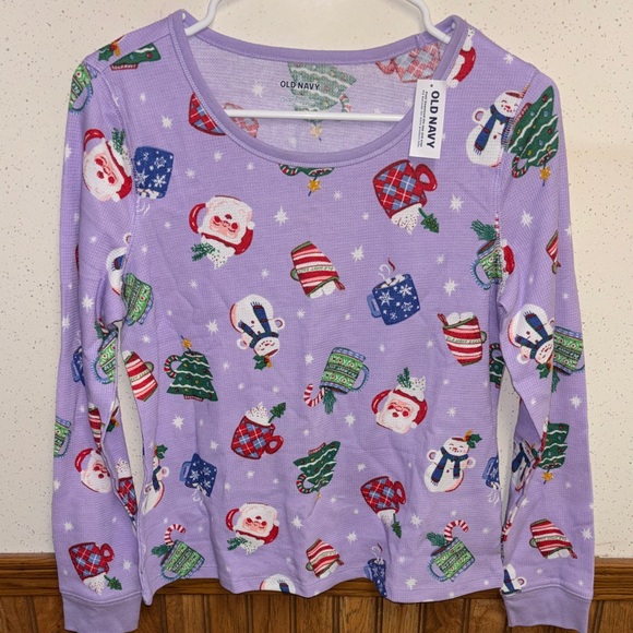 NWT - Women’s Old Navy Holiday Print Long Sleeve Thermal (S) & T-Shirt (M) - Picture 2 of 5